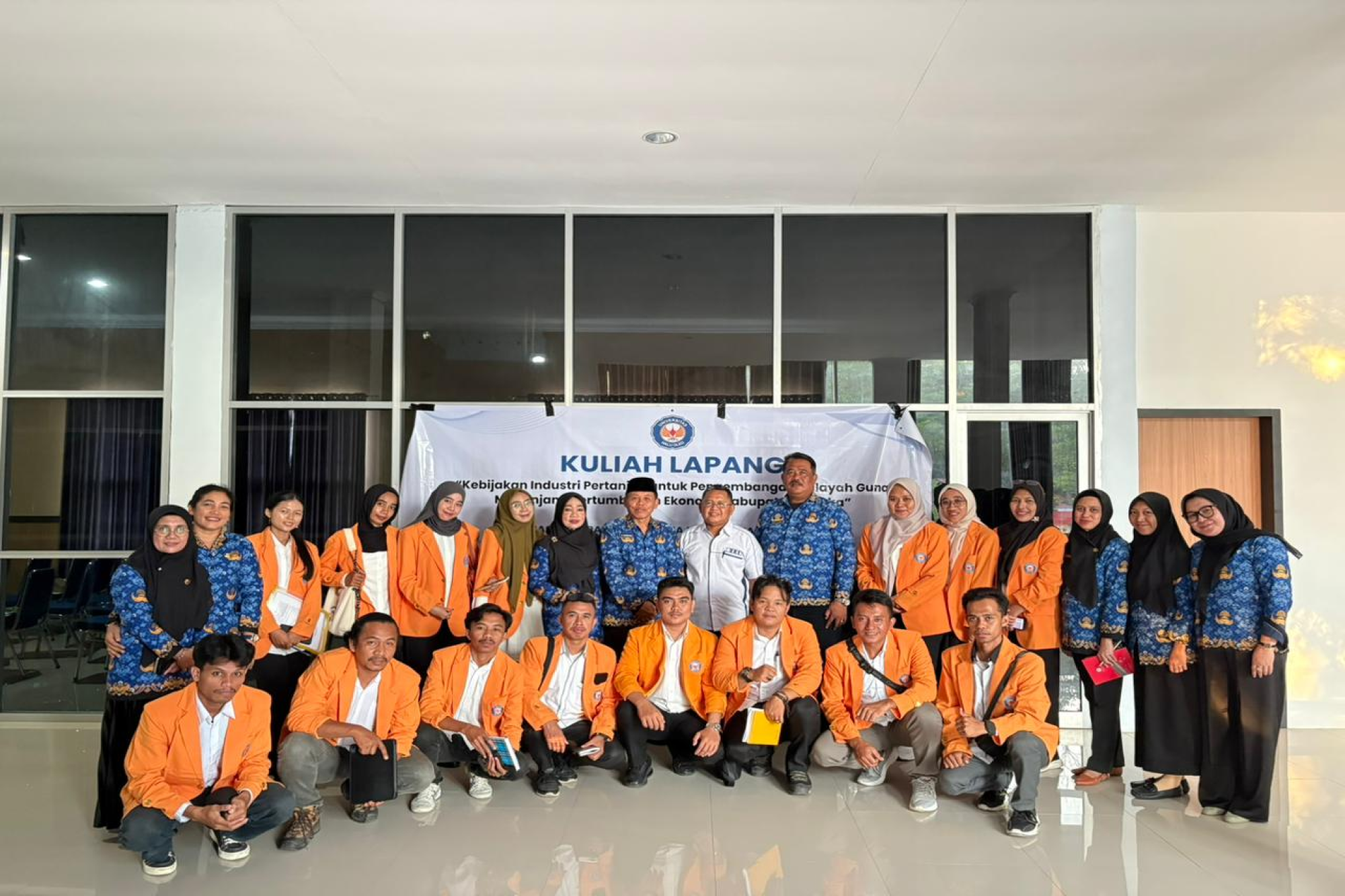 Kuliah Lapangan Mahasiswa S2 dan S3 UHO